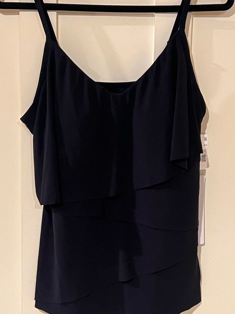 NWT MagicSuit Chloe Tiered Tankini Swim Top Black Size 12 Slimming Miraclesuit
